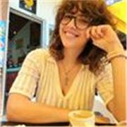 Studentessa al secondo anno di medicina a Torino, propone lezioni di matematica, fisica, chimica e materie umanistiche dalla scuola elementare al primo biennio della scuola superiore. Diplomata con 100lode al liceo scientifico