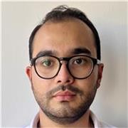 Licenciado en Administración de Empresas, imparto clases para todas las edades.