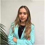 Estudiante de filología hispánica apasionada por la lengua, la literatura y la enseñanza. Con experiencia en entornos educativos.