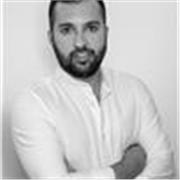 Soy un futuro profesor de derecho en vuestra academia con experiencia en el sector y pasión por la enseñanza. Me gradué en derecho por la Universidad de Sevilla en el 2015 y he ejercido como abogado durante varios años. Me gusta transmitir mis conocimient