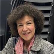 Professeur d’anglais retraité d’un cours de soutien scolaire depuis la maternelle jusqu’au lycée.