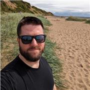 An experienced head of physics, with 10 years of experience providing tailored lessons to master GCSE physics/chemistry/biology