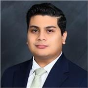 Maestro de Tecnología enfocado en programación, matemáticas, habilidades STEM y plataformas de aprendizaje asincrono