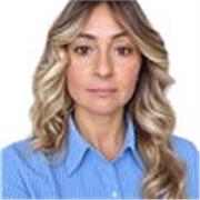 Italienische Muttersprachlerin mit Erfahrung im Englischunterricht und in der FCE-Prüfungsvorbereitung.
