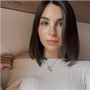 Studentessa presso la facoltà di farmacia impartisce ripetizioni/aiuto compiti di chimica, biologia e scienze