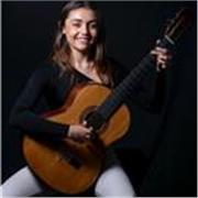 Profesora de clases particulares de MÚSICA (teoría, auditiva, lenguaje musical) y GUITARRA, cursando el último año del conservatorio profesional
