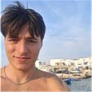 Sei alla ricerca di un giovane insegnante privato? 