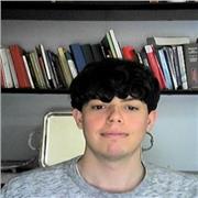 Super disponibile per risolvere qualsiasi problema scolastico !