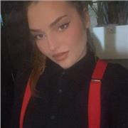 Adoro stare in mezzo ai ragazzi e aiutarli con in compiti mi farebbe tornare indietro nel tempo