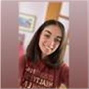 Ciao, ho 23 anni e sono una studentessa di filosofia,ho già un po’ di anni d’esperienza nell’ aiutare i bambini con i compiti