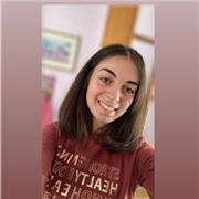 Ciao, ho 23 anni e sono una studentessa di filosofia,ho già un po’ di anni d’esperienza nell’ aiutare i bambini con i compiti