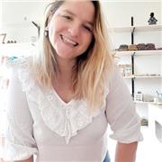 Ofrezco enseñar prácticas del Lenguaje y literatura  castellano.