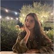 Studentessa di Ingegneria al terzo anno presso il Politecnico di Milano offre ripetizioni di matematica geometria fisica scienze