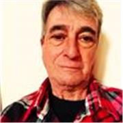 Formateur, chargé de formations, rédacteur, romancier, Compétent pour lire un référentiel, détecter les besoins, manier la langue.