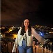 Soy educadora social y mediadora comunicativa. No tengo experiencia en dar clases pero soy responsable y comprometida.