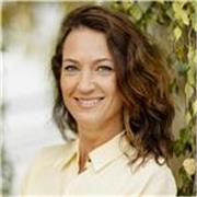 Develop your communication skills with a strengths-based expert for adults and professionals онлайн