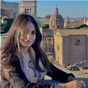 Profesora especializada en clases presenciales de apoyo en cualquier asignatura de la rama de humanidades