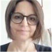 Traduttrice impartisce lezioni di inglese ad alunni di scuole medie e superiori
