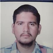Profesor de Matemática que imparte clases a niños de todas las edades