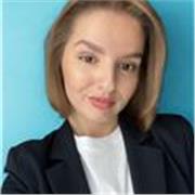 Angielski bez stresu, z energią i profesjonalnym podejściem. Ponad 5 lat doświadczenia i pasja, która motywuje!