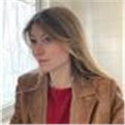 Insegnate di psicologia e psicologa. Competente sia per lezioni che per percorsi di orientamento e supporto scolastico