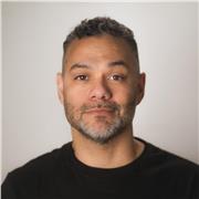 Offro lezioni private con approccio ludico direzionato alla comunicazione.