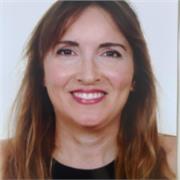 Maestra de inglés, tengo el c1 de la EOI de Granada, puedo impartir clases a primaria y secundaria