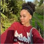 Englisch Nachhilfe Lehrerin (17 Jahre Alt) Muttersprachlerin und sehr gute Noten in Englisch