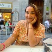 Professeure dynamique et motivante. Donne des cours d'espagnol du collège au supérieur (adulte possible). Vamos !