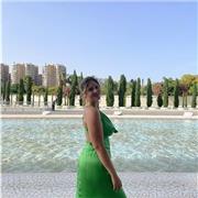 Profesora de primaria, especialista en Pedagogía Terapéutica, Matemáticas y Ciencias Naturales e Inglés