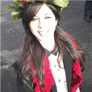 Laureata in giurisprudenza impartisce lezioni per ragazzi di scuole elementari e medie