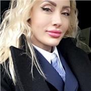 I am an experienced mathematics tutor with a degree in Applied Mathematics, offering clear, engaging, and personalized lessons.