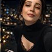 Her yaştan her kesimden bireylere Türkçe dersleri verebilirim. Anadilim Türkçe'dir. Bu nedenle mecbur kalıp öğreneceksiniz :)