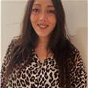 Profesora de inglés y español de todos los niveles y edades. Clases de alemán hasta un B2 con experiencia en la educación. 