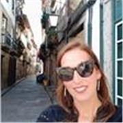 Profesora de Historia y Geografía e Historia del arte imparte clases en todos los niveles de secundaria y bachillerato