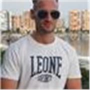 soy un chico italiano, puedo ayudarte a aprender el idioma Italiano. Si te animas, ponte en contacto conmigo!😉