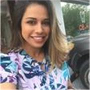 Profesora de inglés nativa calificada con más de 5 años de experiencia enseñando inglés de una forma entretenida tanto en línea co