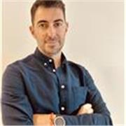 Soy licenciado en ciencias de la actividad física y deporte, y tu salud y objetivos son mi trabajo