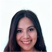Enseño los fundamentos de la informática, incluyendo el manejo de herramientascomo Microsoft Office (Word, Excel, PowerPoint)