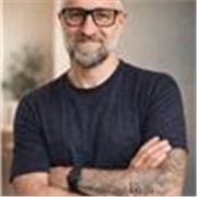 Certified Coach ICF  La mia missione è creare spazi di evoluzione, dove la performance incontra il benessere e la consapevolezza