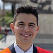 Profesor de inglés imparte clases particulares a niños de todas las edades