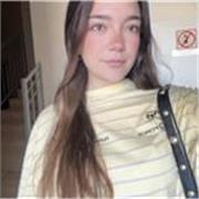 Profesora de refuerzo para estudiantes de la ESO y Bachillerato. Actualmente estudiante de pedagogía en la UV