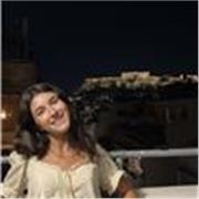 Alumna de 2ndo Bach con media de 10 en primero que puede dar todo tipo de clases a niños menores (todo tipo de asignaturas)