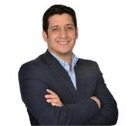Puedo dar clases de ingles, de marketing, ventas y organizacion de eventos. 