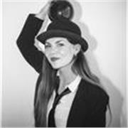 Creative Director & Designer with over 10 years industry experience and know how, now looking to share their skills and knowledge