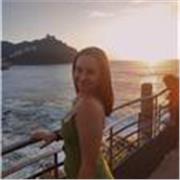 Estudiante de filología hispánica de segundo año ofrece clases particulares a niños. Clases de inglés, castellano y euskera