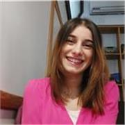 Are you searching for an English tutor? Together we can make the language learning journey easier! 