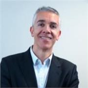 Soy formador corporativo para Mandos Intermedios, jefes de equipo, jefes de proyecto, responsables de calidad, operaciones y RRHH.