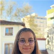 Jeune étudiante passionnée de SVT cherche des élèves attentifs pour partager sa passion et les aider à mieux comprendre