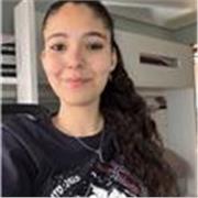 Profesora de Lengua y literatura cercana, paciente y comprometida con el aprendizaje de mis alumnos. 